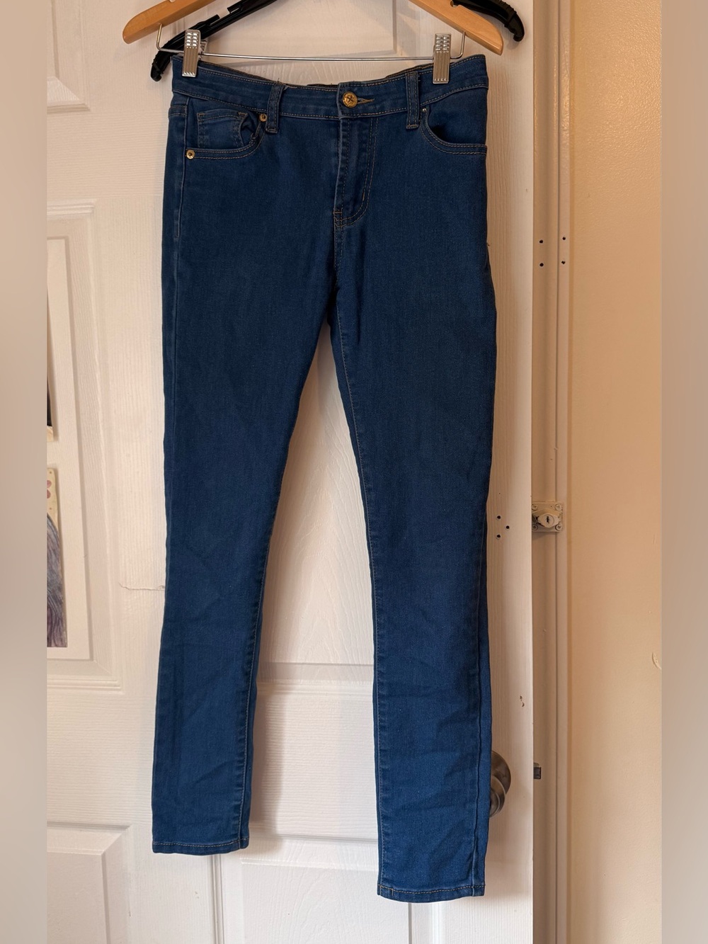 Classic Women’s Dark Blue Jeans